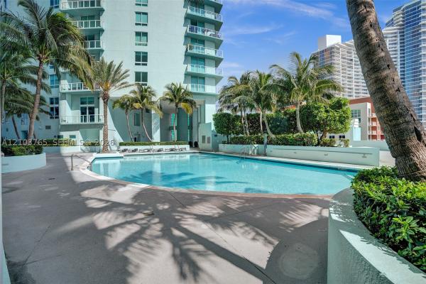 Quantum On The Bay, 1900 N Bayshore Dr #4211, Miami, Florida 33132, image 1