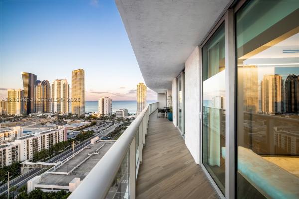 Parque Towers, 330 Sunny Isles Blvd #5-2403, Sunny Isles Beach, Florida 33160, image 1