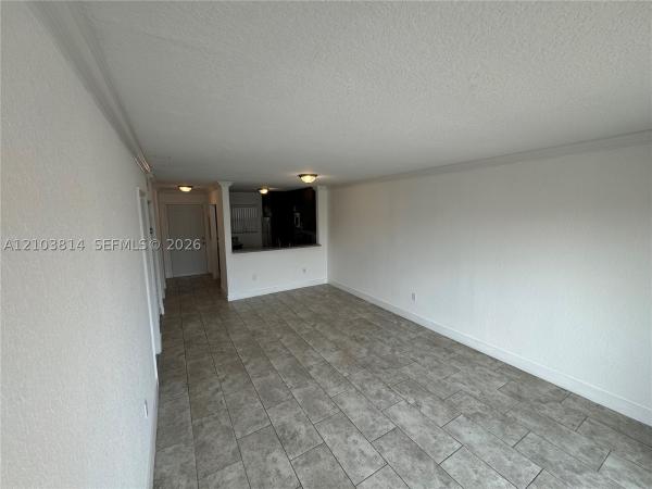 Malky, 365 NE 125th St #401, North Miami, Florida 33161, image 1