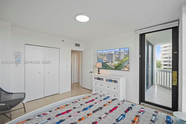 1000 Island Boulevard, 1000 W Island Blvd #504, Aventura, Florida 33160, image 1