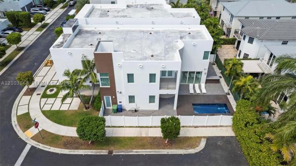 The Mansions At Doral, 10431 NW 68th Ter, Doral, Florida 33178, image 1