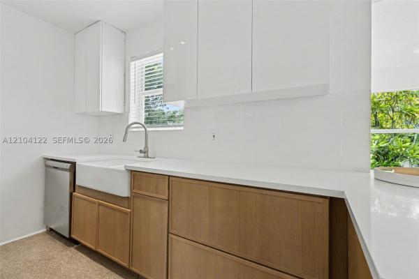 Melrose Manor, 471 SW 27th Ter, Fort Lauderdale, Florida 33312, image 1