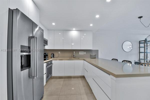Roney Palace, 2301 Collins Ave #303, Miami Beach, Florida 33139, image 1