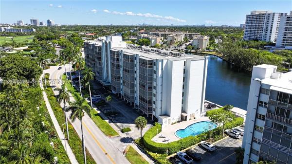 Fairways Riviera, 400 Diplomat Pkwy #601, Hallandale Beach, Florida 33009, image 1