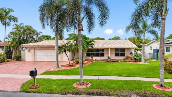 Pembroke Lakes, 11031 NW 22nd St, Pembroke Pines, Florida 33026, image 1