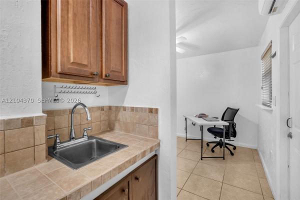 12911 SW 83rd St, Unincorporated Dade County, Florida 33183, image 1
