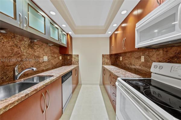 Winston Towers 100, 250 174th St #615, Sunny Isles Beach, Florida 33160, image 1