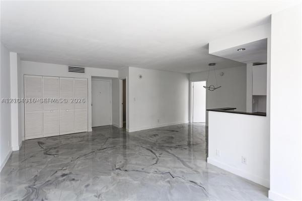 Plaza Of The Americas, 17021 N Bay Rd #428, Sunny Isles Beach, Florida 33160, image 1