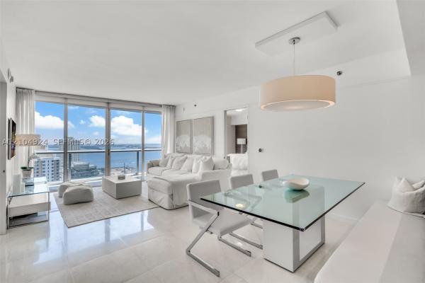 Icon Brickell Tower 1, 465 Brickell Ave #2703, Miami, Florida 33131, image 1