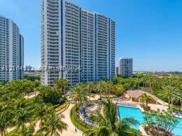 North Tower At The Point, 21205 NE 37th Ave #308, Aventura, Florida 33180, image 1
