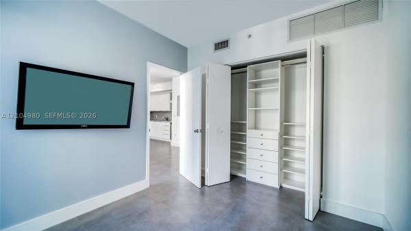 The Ivy At Riverfront, 90 SW 3rd St #TH-706, Miami, Florida 33130, image 1