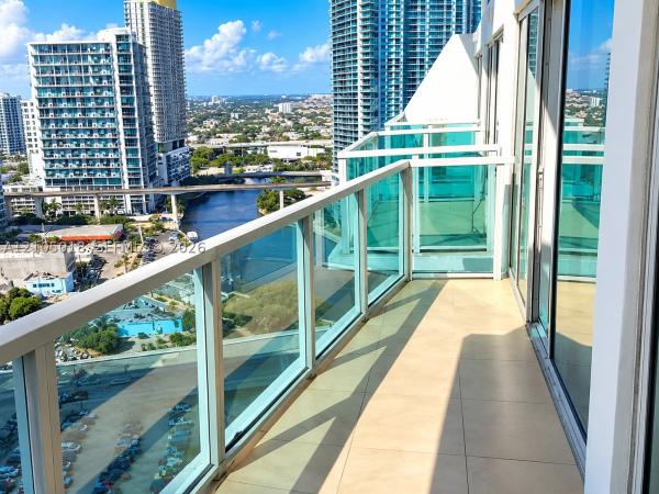 Brickell On The River South Tower, 41 SE 5th St #1510, Miami, Florida 33131, image 1