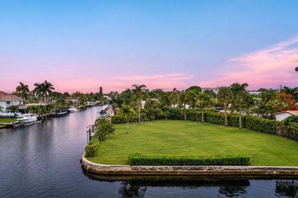 Lauder Gate Isles, 2130 NE 15th St, Fort Lauderdale, Florida 33304, image 1