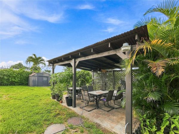 Deal Manor, 30 E 36th St, Hialeah, Florida 33013, image 1
