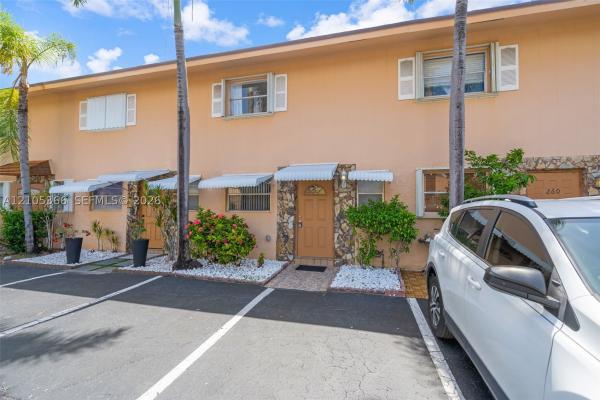 Townhouse East, 450 SE 7th St #261, Dania Beach, Florida 33004, image 1