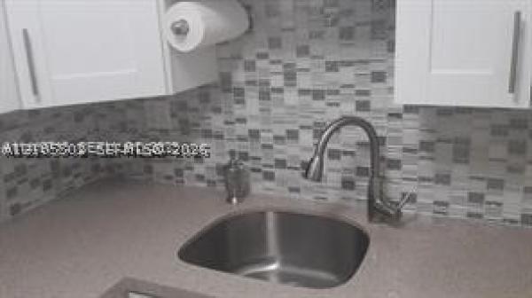 Newport, 405 S Pine Island Rd #106D, Plantation, Florida 33324, image 1