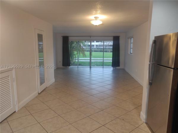 7344 SW 82nd St #C108, Unincorporated Dade County, Florida 33143, image 1