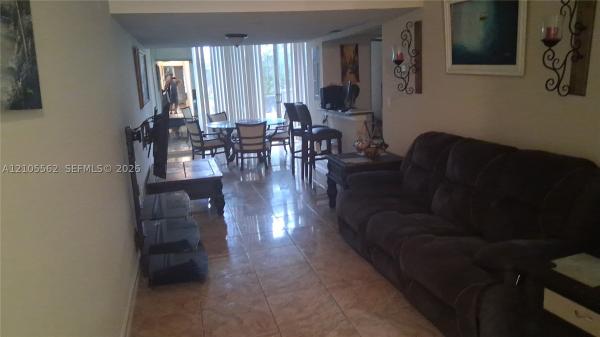 Lafayette, 8401 W Sample Rd #47, Coral Springs, Florida 33065, image 1