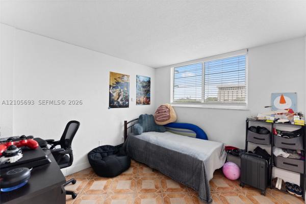 8045 NW 7th St #2402, Unincorporated Dade County, Florida 33126, image 1