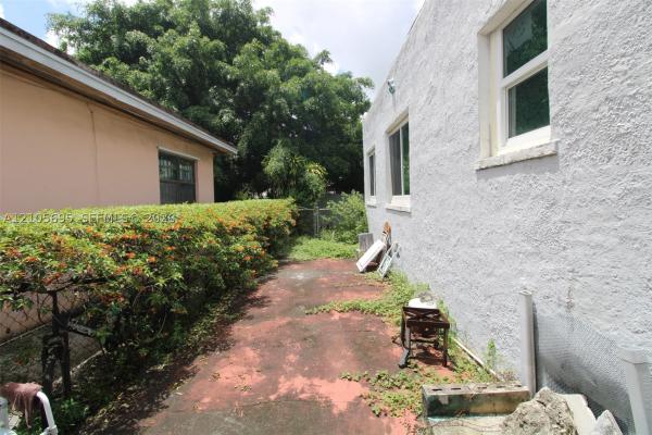 7th Avenue Highlands, 7010 NW 6th Ave, Miami, Florida 33150, image 1