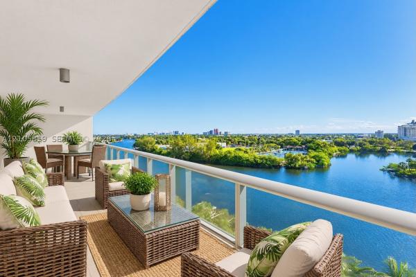 Riva Residences, 1180 N Federal Hwy #810, Fort Lauderdale, Florida 33304, image 1