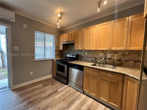 590 NW 40th Ct #3, Oakland Park, Florida 33309, image 1