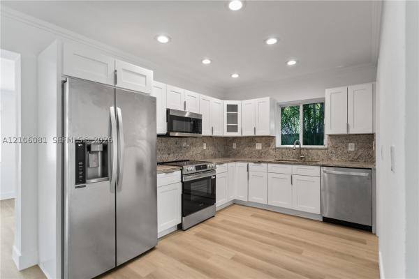 Forrest Homesites, 28 SE 7th St, Dania Beach, Florida 33004, image 1