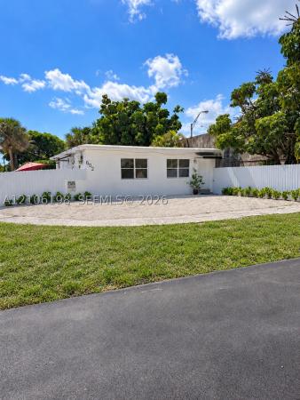 600 NW 116th Ter, Unincorporated Dade County, Florida 33168, image 1