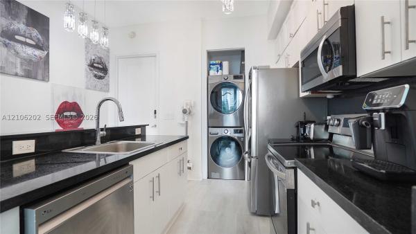 Edgewater Lofts, 2200 NE 4th Ave #608, Miami, Florida 33137, image 1