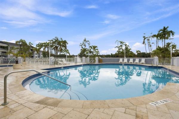Le Club At Old Cutler, 8590 SW 212th St #207, Cutler Bay, Florida 33189, image 1