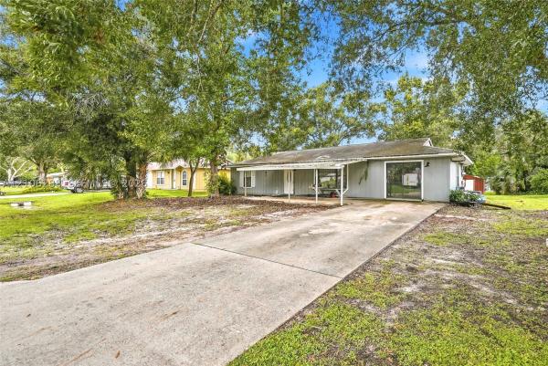 Lakewood Park, 7904 James Rd, Fort Pierce, Florida 34951, image 1