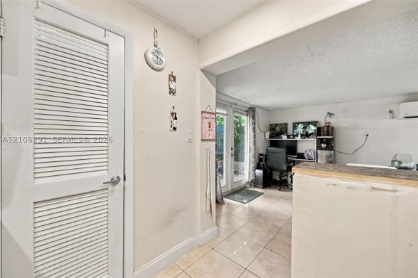 Prospect Gardens, 766 NW 42nd St, Oakland Park, Florida 33309, image 1