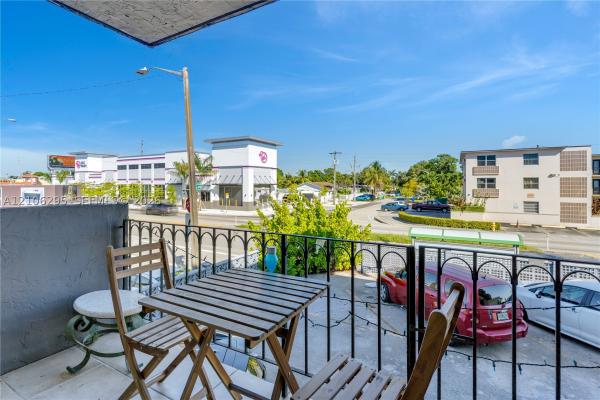 Royal Flagler, 6580 W Flagler St #101, Miami, Florida 33144, image 1