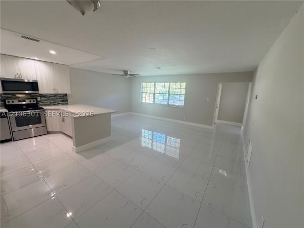 Mirror Lake Estates, 7420 NW 16th St, Plantation, Florida 33313, image 1