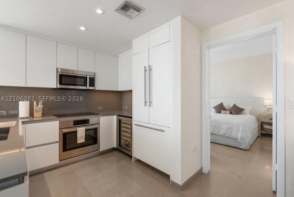Reach Brickell City Centre, 68 SE 6th St #1701, Miami, Florida 33131, image 1