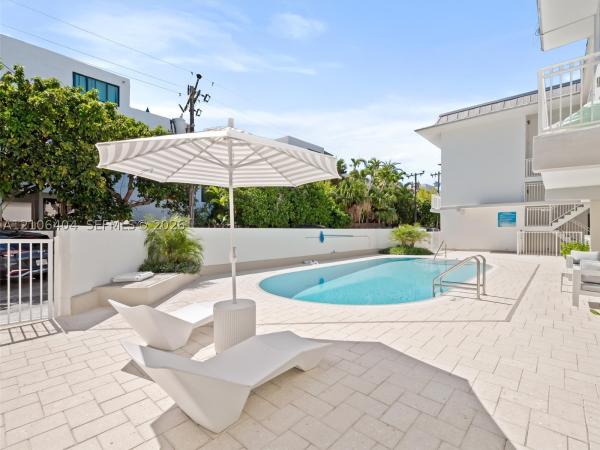 Key Islander, 290 Sunrise Dr #1-B, Key Biscayne, Florida 33149, image 1