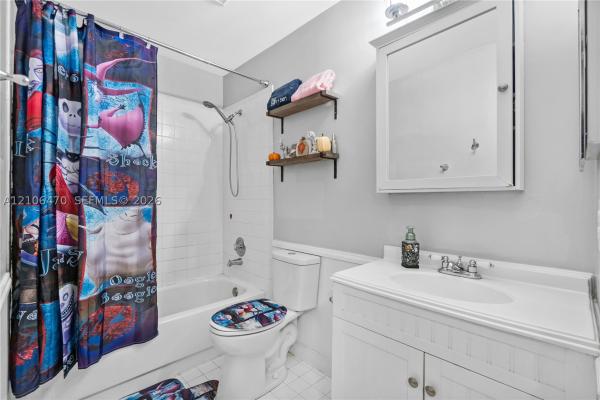 Coconut Cove At Silver Lakes, 341 SW 182nd Way, Pembroke Pines, Florida 33029, image 1