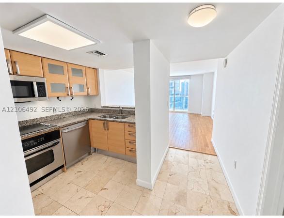 Skyline On Brickell, 2101 Brickell Ave #1911, Miami, Florida 33129, image 1