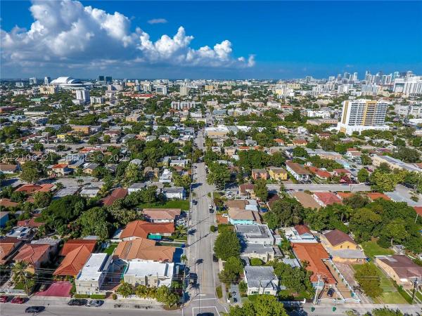 Lawrence Estates Land, 1030 SW 10th Ave, Miami, Florida 33130, image 1