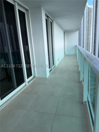 Arlen House East, 100 Bayview Dr #2108, Sunny Isles Beach, Florida 33160, image 1