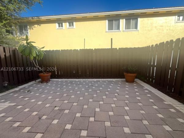 17853 NW 74th Path, Hialeah, Florida 33015, image 1