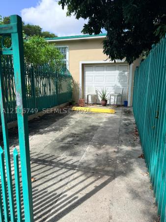 Churchill Estates, 250 NW 38th Ct, Miami, Florida 33126, image 1