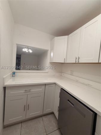 5050 Building, 5050 NW 7th St #103, Miami, Florida 33126, image 1