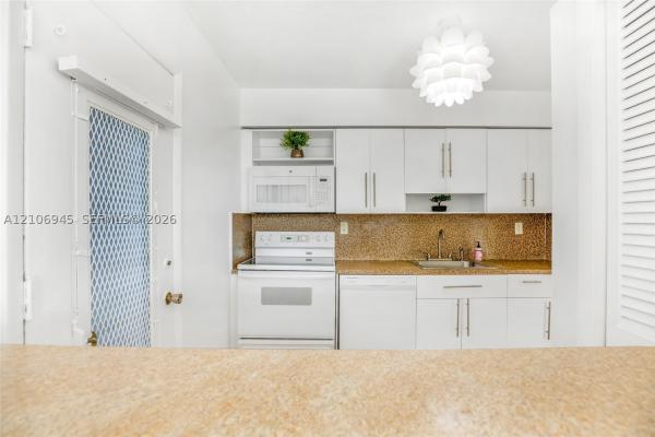 The Knightsbridge, 7133 Bay Dr #401, Miami Beach, Florida 33141, image 1
