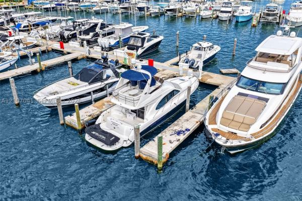 Grandview Palace Yacht Club, 7601 E Treasure Dr #CU-12, North Bay Village, Florida 33141, image 1