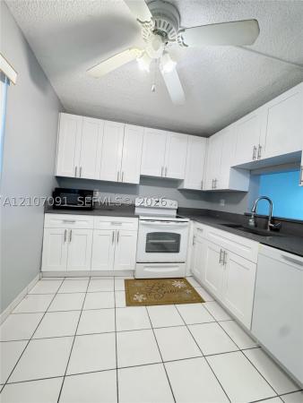 Somerset, 2800 Somerset Dr #115J, Lauderdale Lakes, Florida 33311, image 1