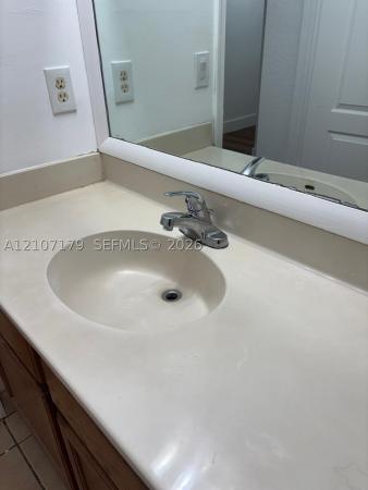 Majorca Isles, 21221 NW 14th Pl #423, Miami Gardens, Florida 33169, image 1