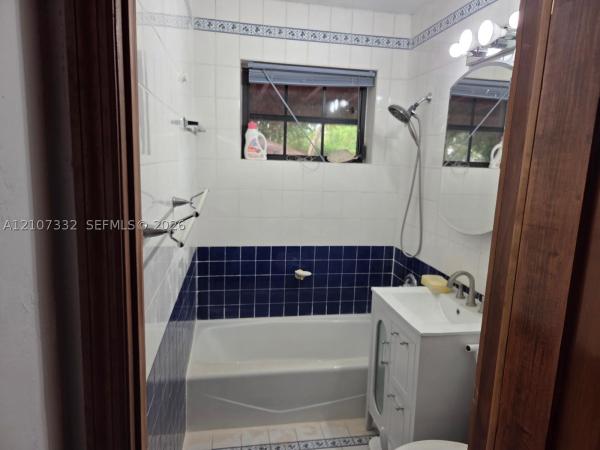 Hialeah Golf Course, 164 Navajo St, Miami Springs, Florida 33166, image 1
