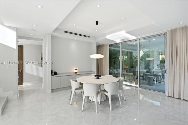 Tropical Isle Homes, 315 Cypress Dr, Key Biscayne, Florida 33149, image 1