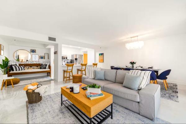 The Club At Brickell Bay, 1200 Brickell Bay Dr #2901, Miami, Florida 33131, image 1